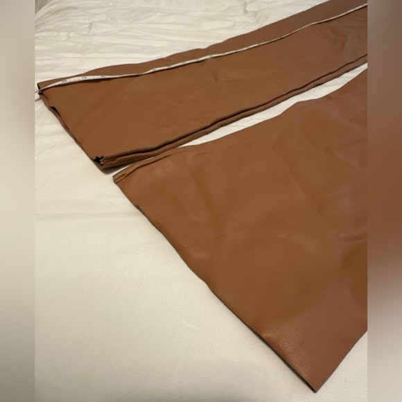 SKIMS Faux Leather Pants - Picture 4 of 12